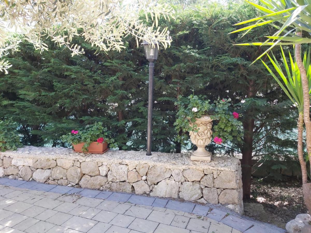 Climiti Holiday House Solarino Exterior foto