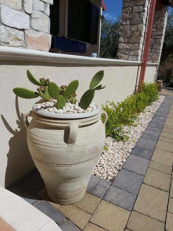 Climiti Holiday House Solarino Exterior foto
